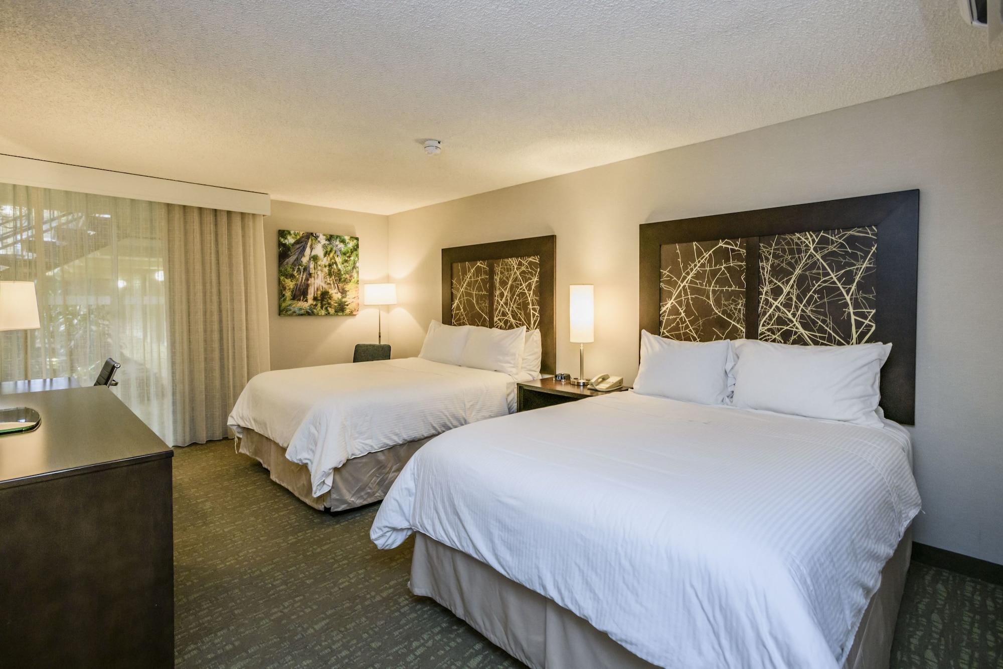 Wyndham Garden Fresno Yosemite Airport Hotel Exterior foto