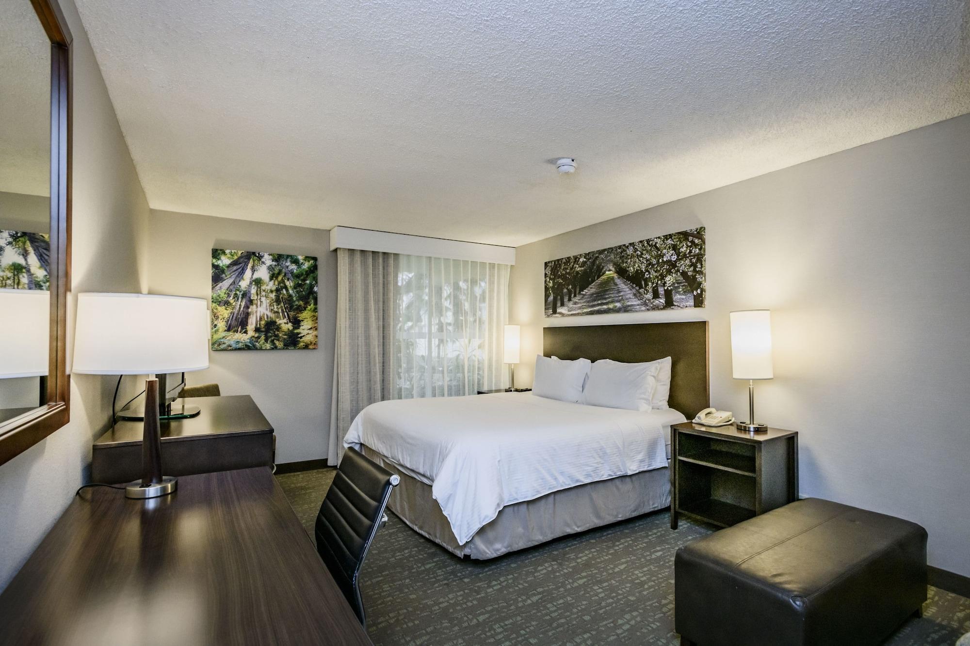 Wyndham Garden Fresno Yosemite Airport Hotel Exterior foto