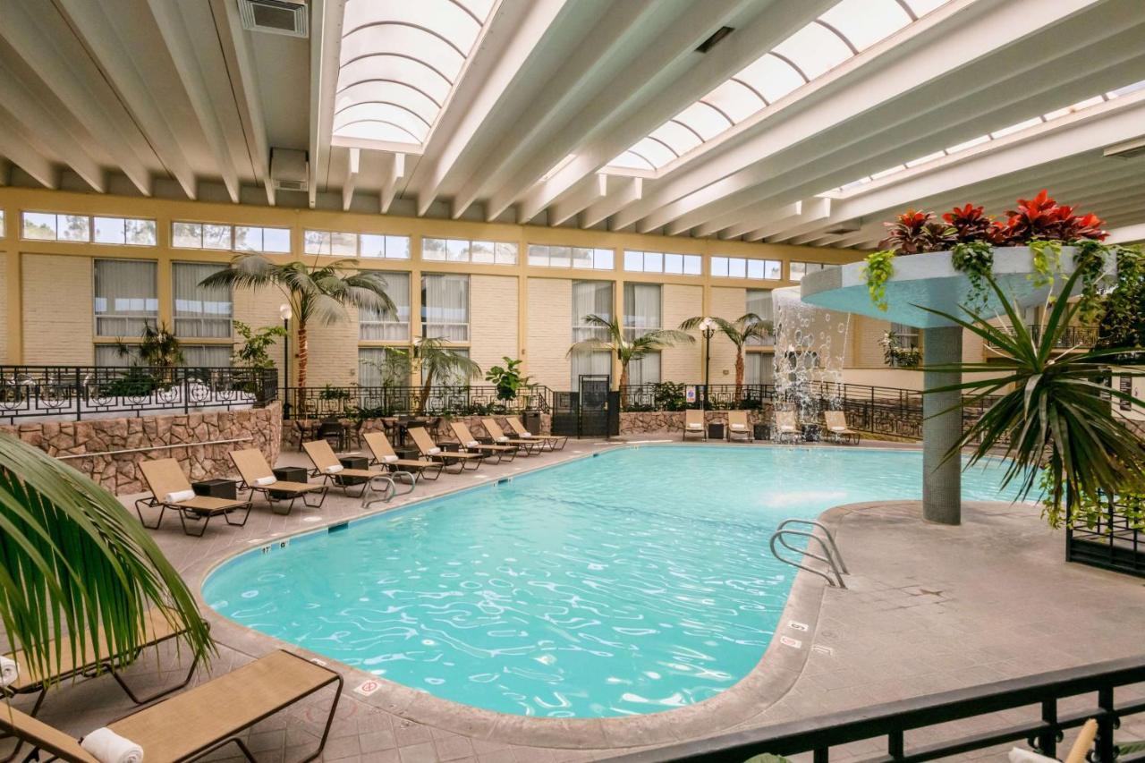 Wyndham Garden Fresno Yosemite Airport Hotel Exterior foto