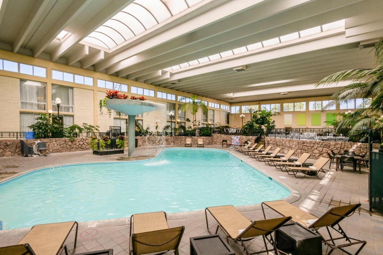 Wyndham Garden Fresno Yosemite Airport Hotel Exterior foto